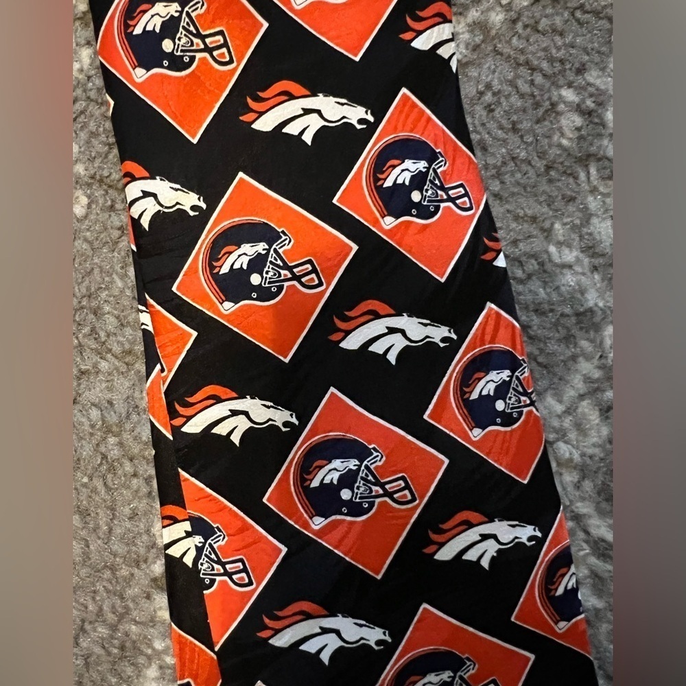 NFL Broncos Black and Orange Tie - Picture 4 of 5